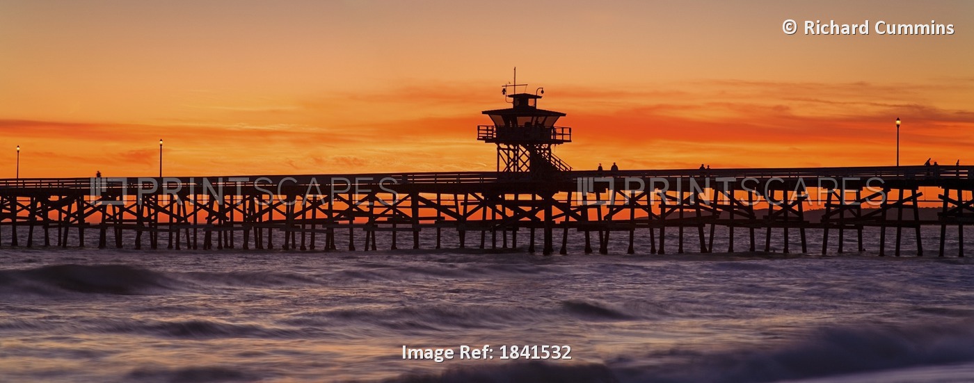 San Clemente Municipal Pier In Sunset, Panorama; San Clemente City, Orange ...