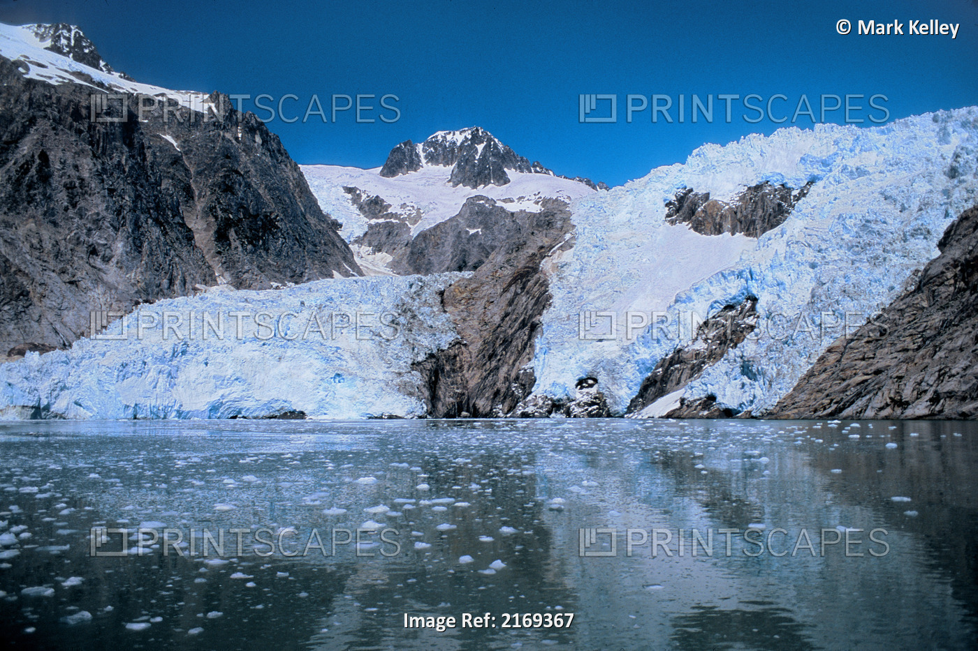 Scenic View Of Northwestern Glacier In Kenai Fjords National Park In ...