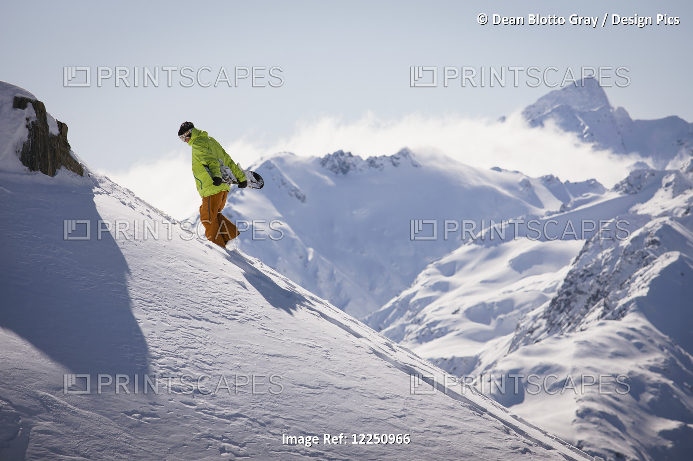Professional Snowboarder, Frederik Kalbermatten, Extreme Snowboarding, Methven, ...