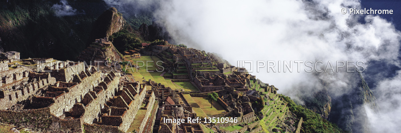 
Mist Over Machu Picchu Ruins
Machu Picchu, Peru



