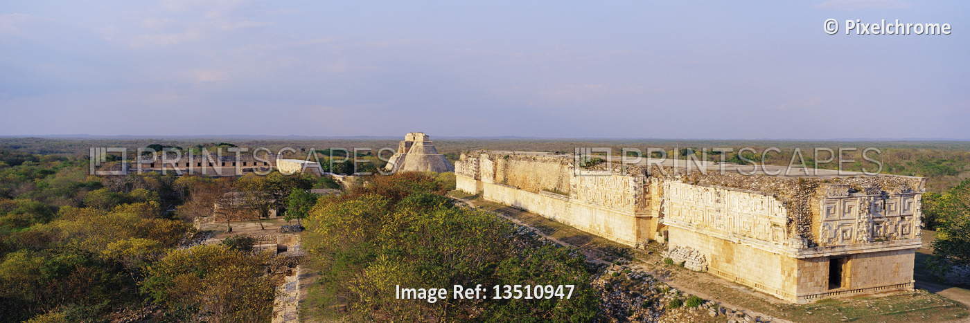 
Pyramid of the Magician and
Governor's Palace
Uxmal Ruins, Yucatan, Mexico

