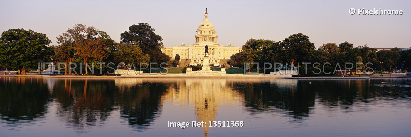 
The Capitol
Washington, DC, USA


